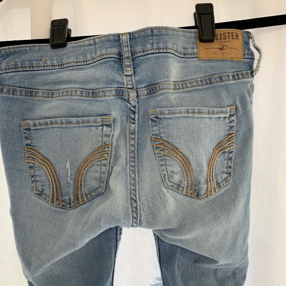 Hollister Super Skinny Ripped jeans - Picture 6 of 8